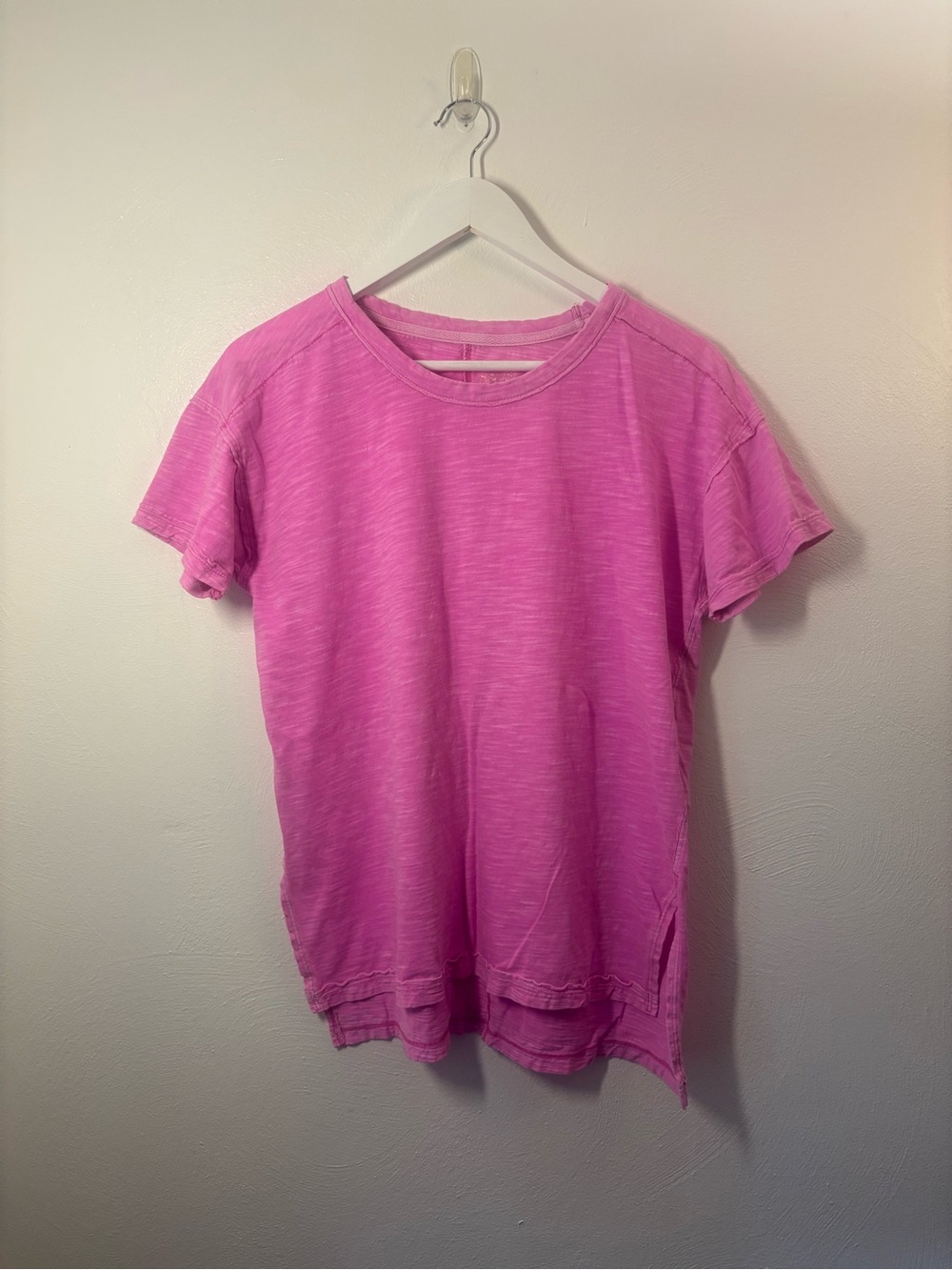 Pilcro Vibrant Pink Crew Neck Tee Size XS